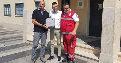 Fara Sabina defibrillatore